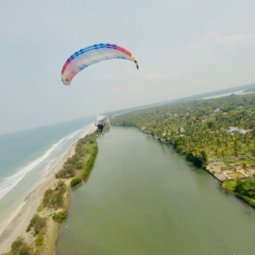 Paragliding in Varkala